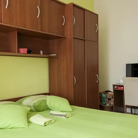 Apartman Laura * זאדאר