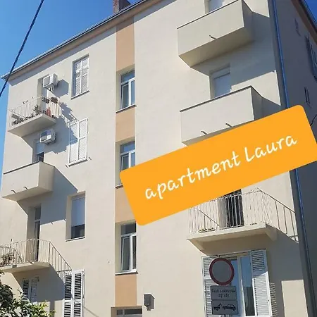 Apartman Laura * זאדאר